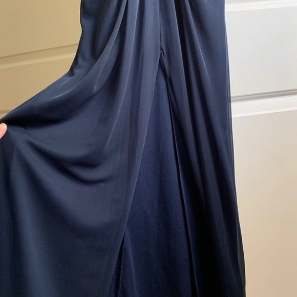 David’s Bridal Size 2 Bridesmaid Dress - Picture 6 of 8